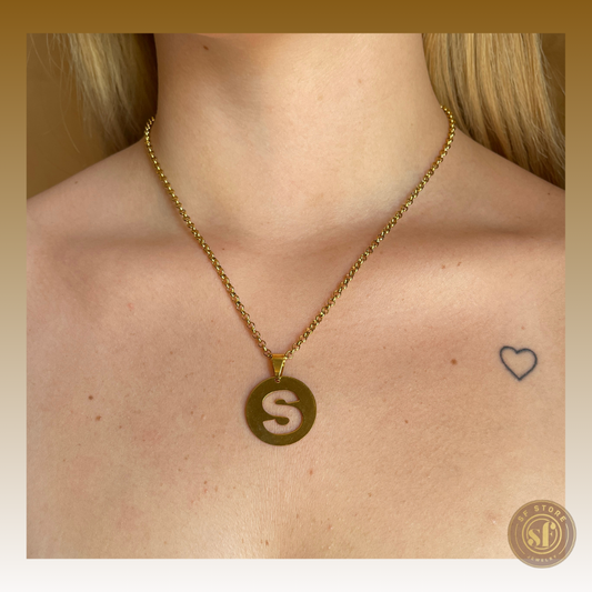 Colar Inicial (medalha redonda)