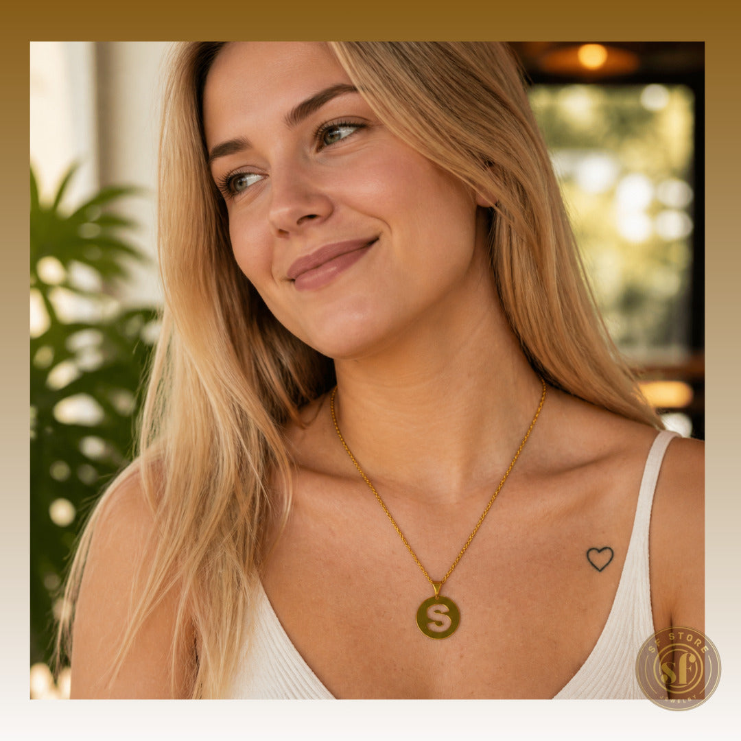 Colar Inicial (medalha redonda)