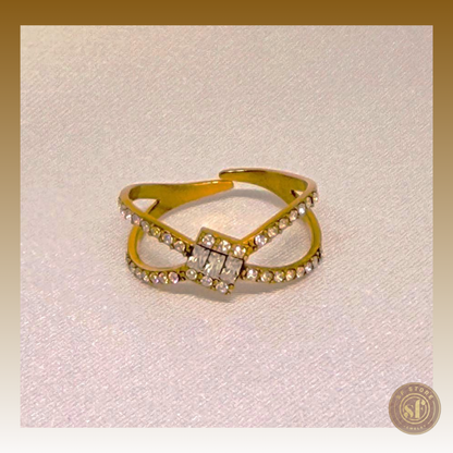Anel Crossed Crystals