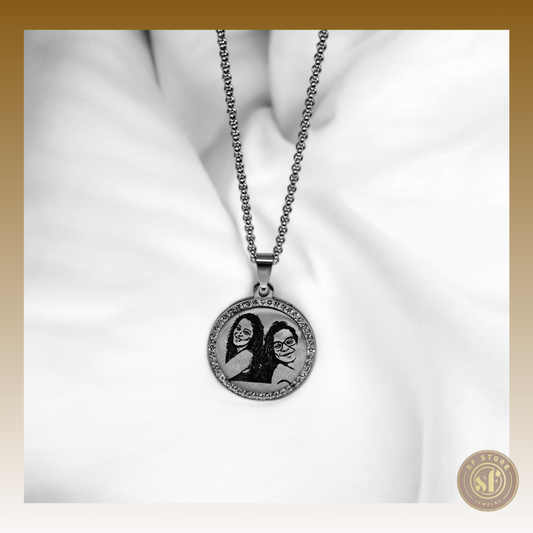 Colar Foto Ilustrada Mod. III (Personalizável)