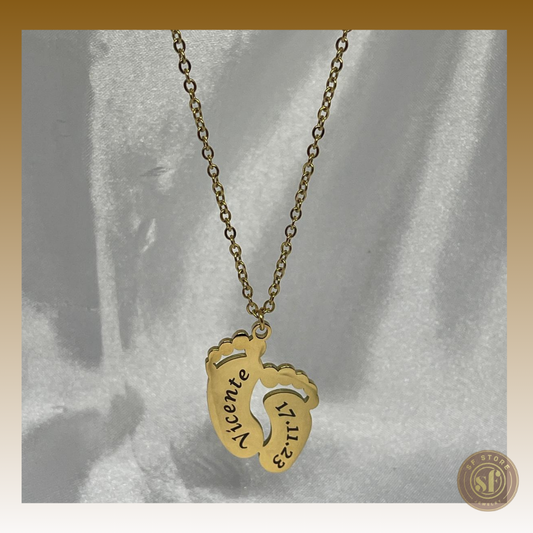 Colar personalizado Pegadas de Amor