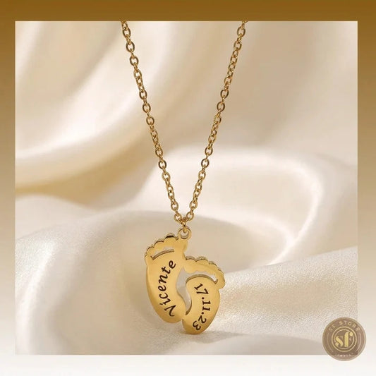 Colar personalizado Pegadas de Amor
