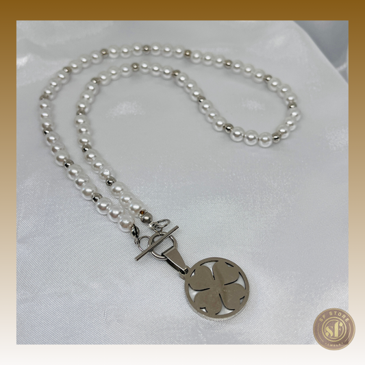 Colar Pérolas Trevo / Cruz
