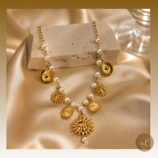 Colar Summer com pérolas (pendente sol)