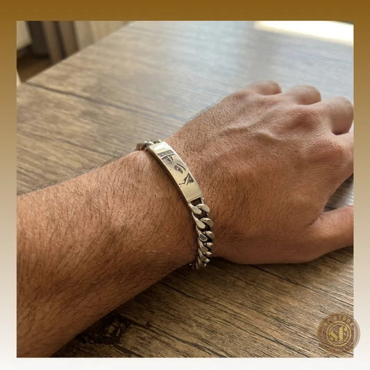 Pulseira personalizada Titan - Olhar c/ medalha