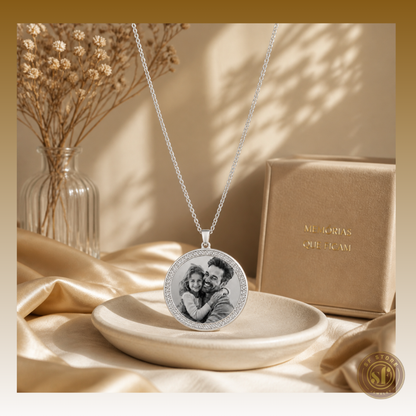 Colar personalizado Borda Brilhantes